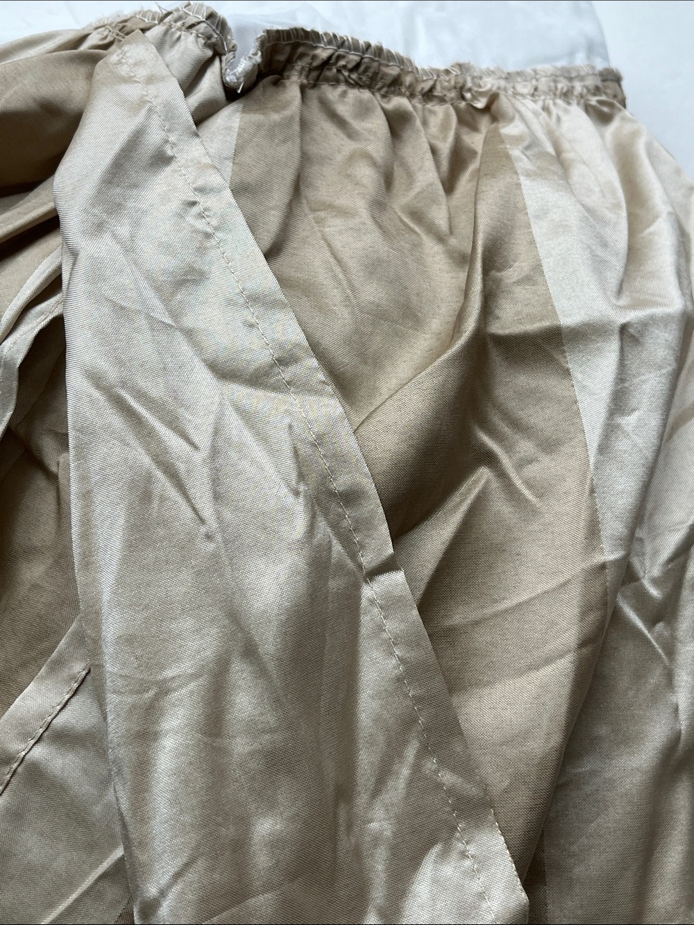 King Size Bed Skirt 4 Pillow Shams Vintage 5 Pieces Taupe Monique Luxury NWOT